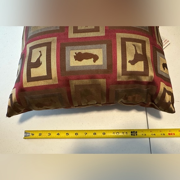 Crypton Weimaraner Throw Pillow - Picture 10 of 10